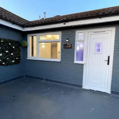 Chic 2 Bedroom Flat