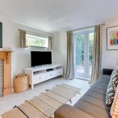 2 Bed in Sweffling oc-whcs