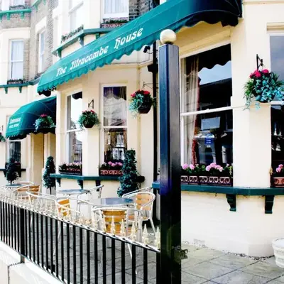 Ilfracombe House Hotel - near Cliffs Pavilion