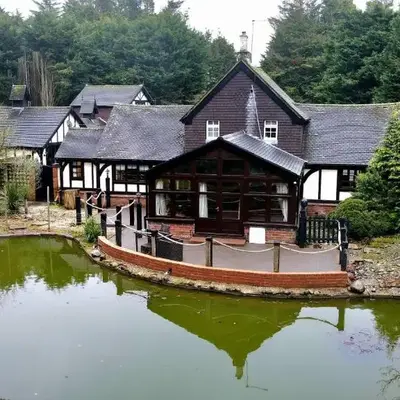 Beautiful cottage in Brentwood