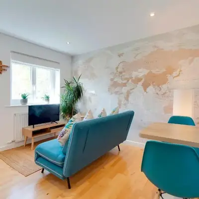 Pass the Keys Modern & Spacious 1 Bed Terrace with Free Parking