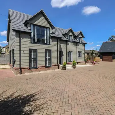 Wellington Cottage