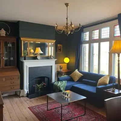 Elegant Luxury City Centre Apartment on On Mill Rd - Walk to Station and City Centre