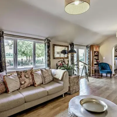 3 Bed in Sedge Fen oc-b28087