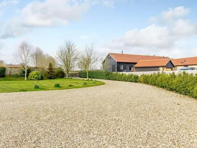 a gravel driveway in front of a house at 3 Bed in Ipswich oc-80545 in Stowmarket