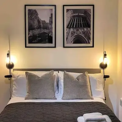 Cozy studio near train station