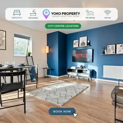 Stylish City Centre Apartment with Free Parking