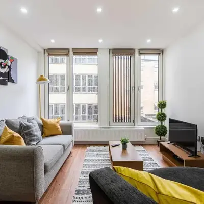 Host & Stay - Maple Court