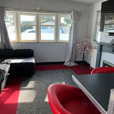 Cosy Caravan near the beach