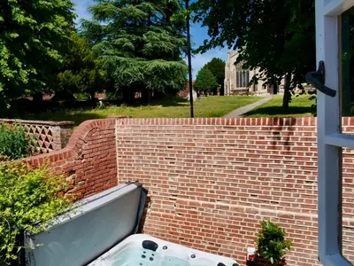 aificialificialificialificialificialificialificialificialificialificialificialificialificialificialificial at Luxury 8 Bed Manor House Hot Tub Cinema Room SkyTV in Saffron Walden