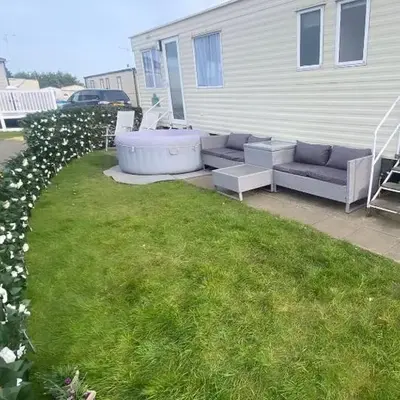 Coastal caravan retreat