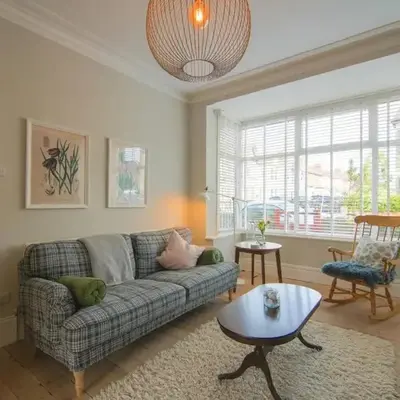 Cosy Stylish house near Southend - Pass the Keys