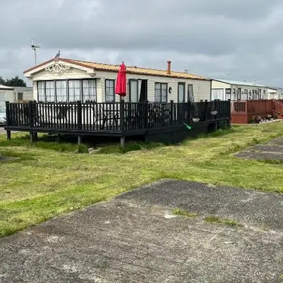 Caravan home Clacton-On-Sea St Osyth