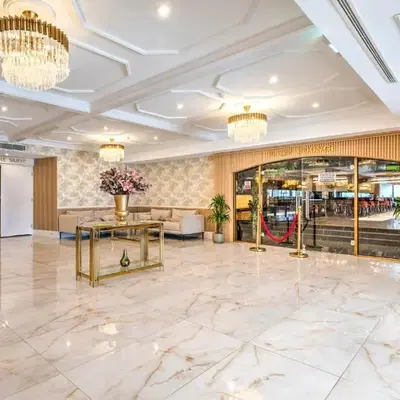 Palms Hotel & Retreat By Palette London Romford