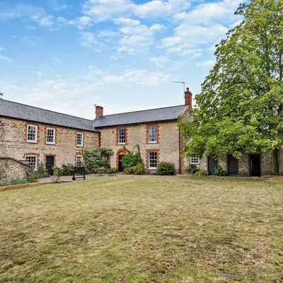 5 Bed in Methwold oc-r29770