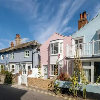 10 Hertford Place