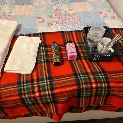 Double room in Canvey island with shared bathroom