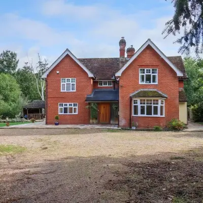 Brook Lodge