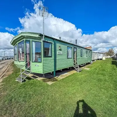 Homely 8 Berth Caravan Near To The Beach At Naze Marine Holiday Park