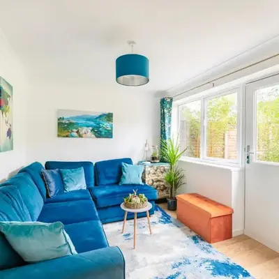 Comfortable 4-Bedroom Heaven in Thetford