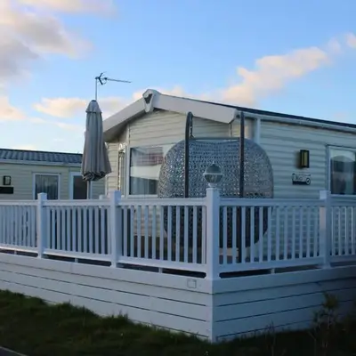3 Bedroom Mersea Beach Retreat-Getaway by the Sea