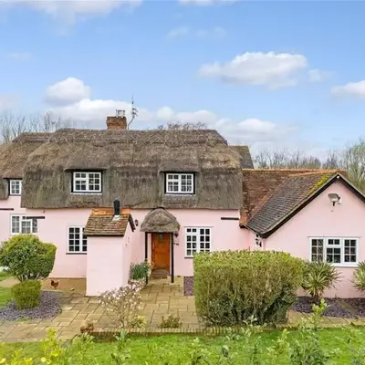 Blackbrook Farmhouse with free off-street parking for 10 cars