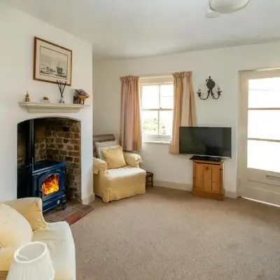Ginnys Cottage by Aldeburgh Coastal Cottages