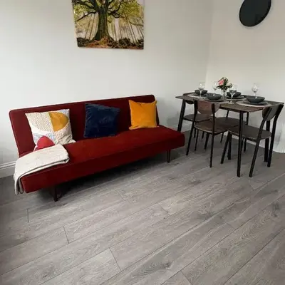 Central Chelmsford 2-Bed Apt 5 mins to Station