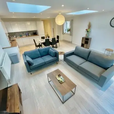 beautiful 3 bedroom apartment in cambridge sleeps 7