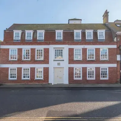 9 Reade Court
