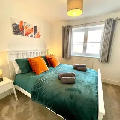 New Modern 2 Bed with parking in BISHOPS STORTFORD