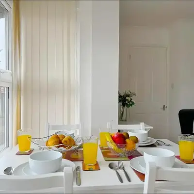 Cedar West Suites
