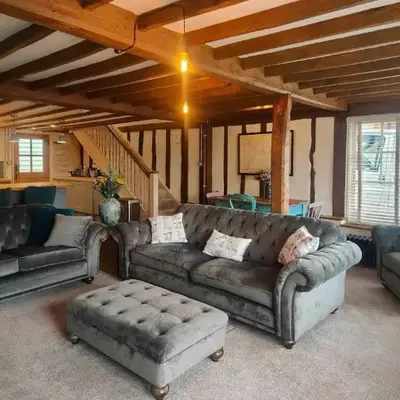Chinnerys Country Cottage