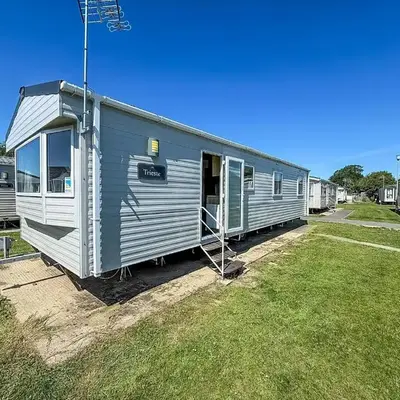 Superb Caravan At Dovercourt Park