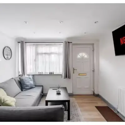 The Barack Nest Colchester