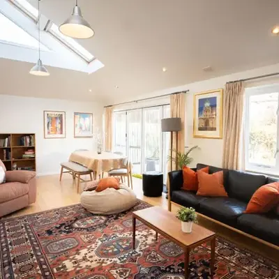 Stylish 3-Bedroom Detached Home in Cambridge