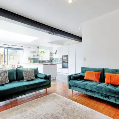 Beautiful 5 bed house