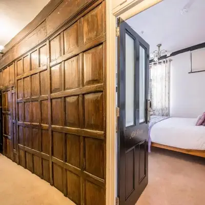 Silk Room