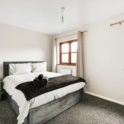 Stunning 7-Bed
