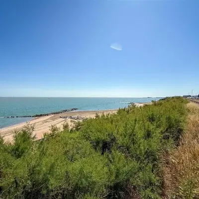 Oceanfront 4BR Beach Retreat