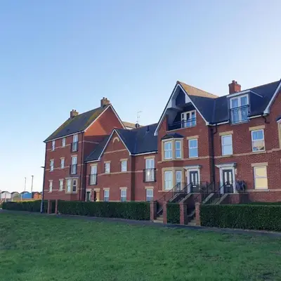 Martello Sunrise - Luxury 3-bedroom Seaview Beach House