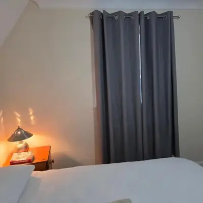 Stay Near Colchester twn centre4