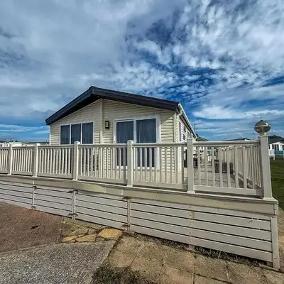 Stunning Lodge With Full Sea Views At Coopers Beach Holiday Park Ref 49019S