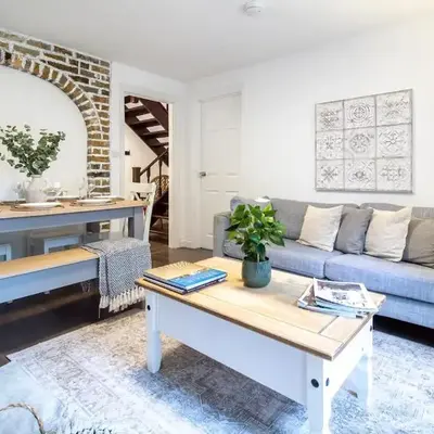 Large 6-BDR House in Cambridge