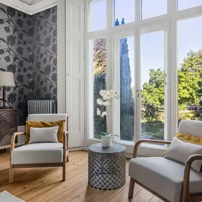 6 Bedroom - Luxury - Cinema Room