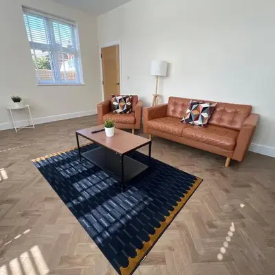 4 The Royal Serviced Apartments