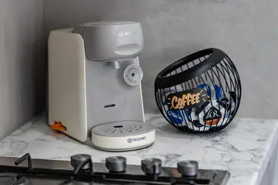 a mixer sitting on top of a counter at Cosy and Peaceful flat in Benfleet close to station in South Benfleet
