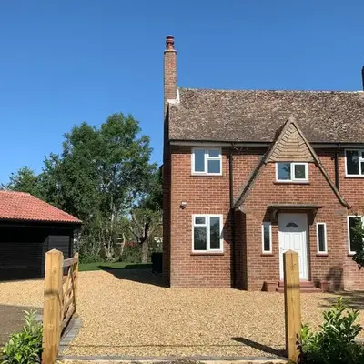 Cottage Stay in Hingham