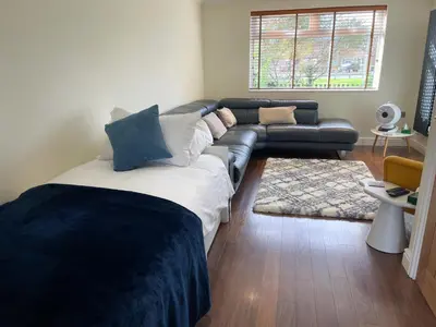 Gallery image of Easy walk to Addenbrookes - Stylish 1 bedroom Apartment in CBG