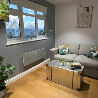 Stylish self contained city apartment